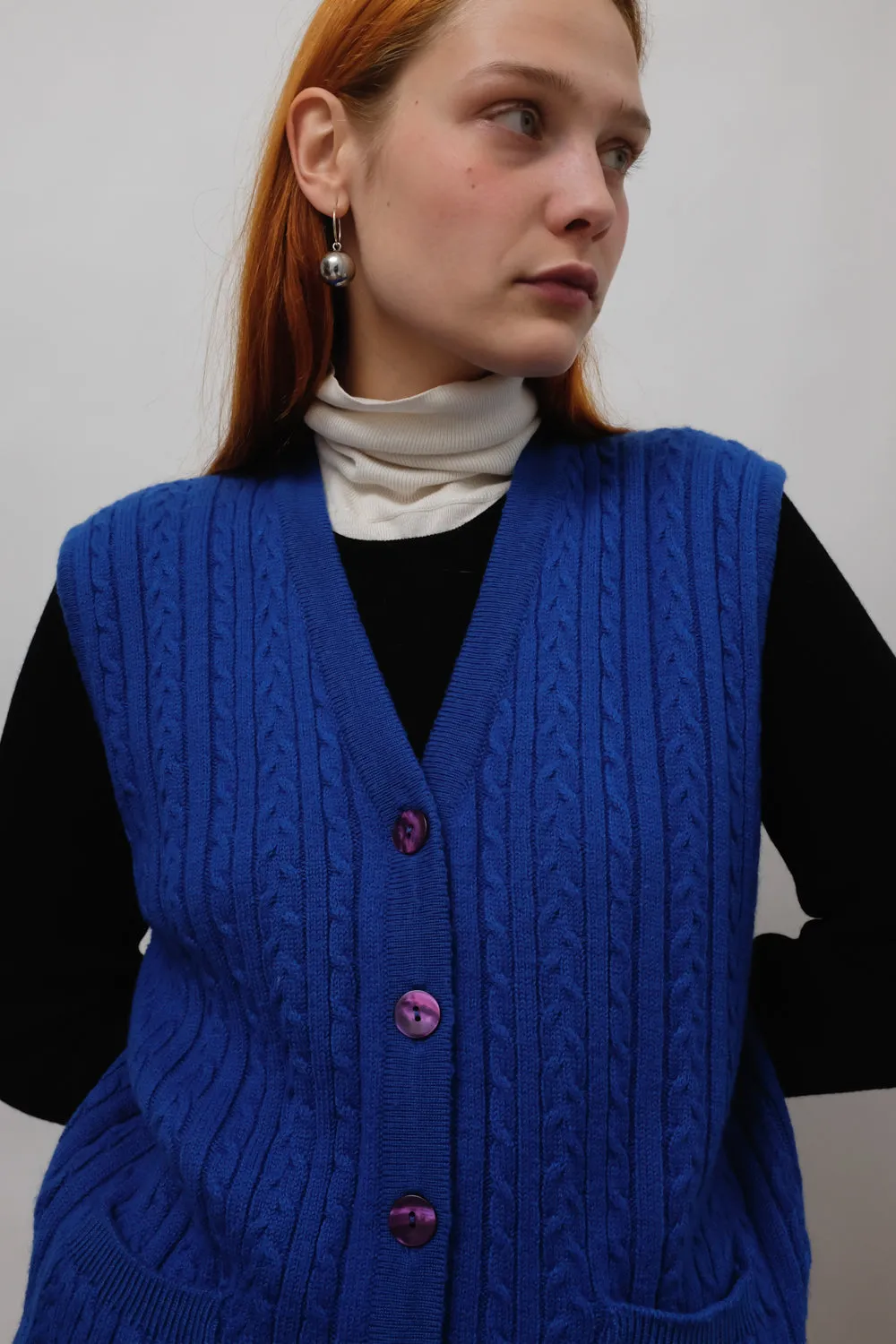 CABLE KNIT BLUE WOOL VINTAGE VEST