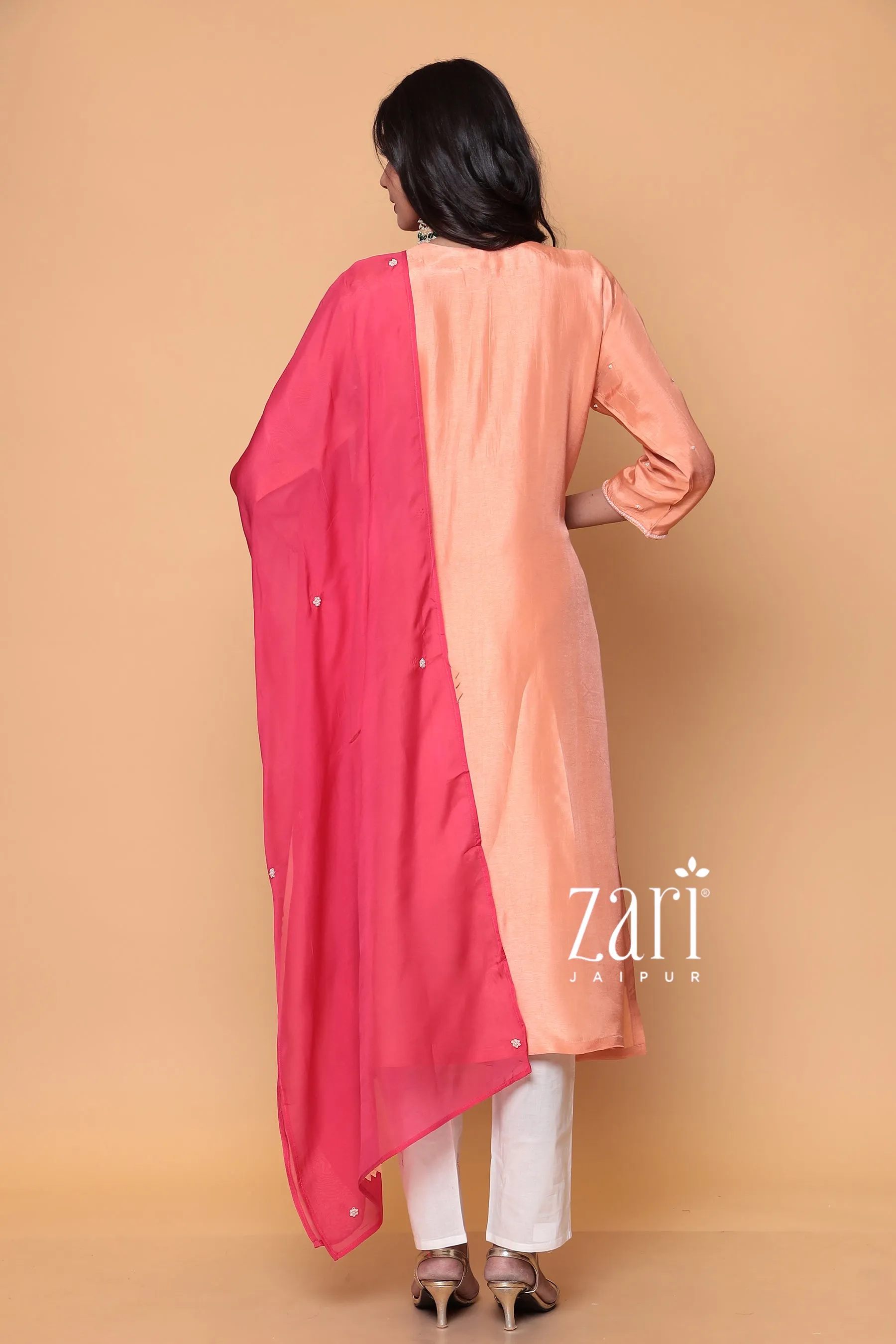 Chanderi silk Kurta with Duppatta in Zardozi work.