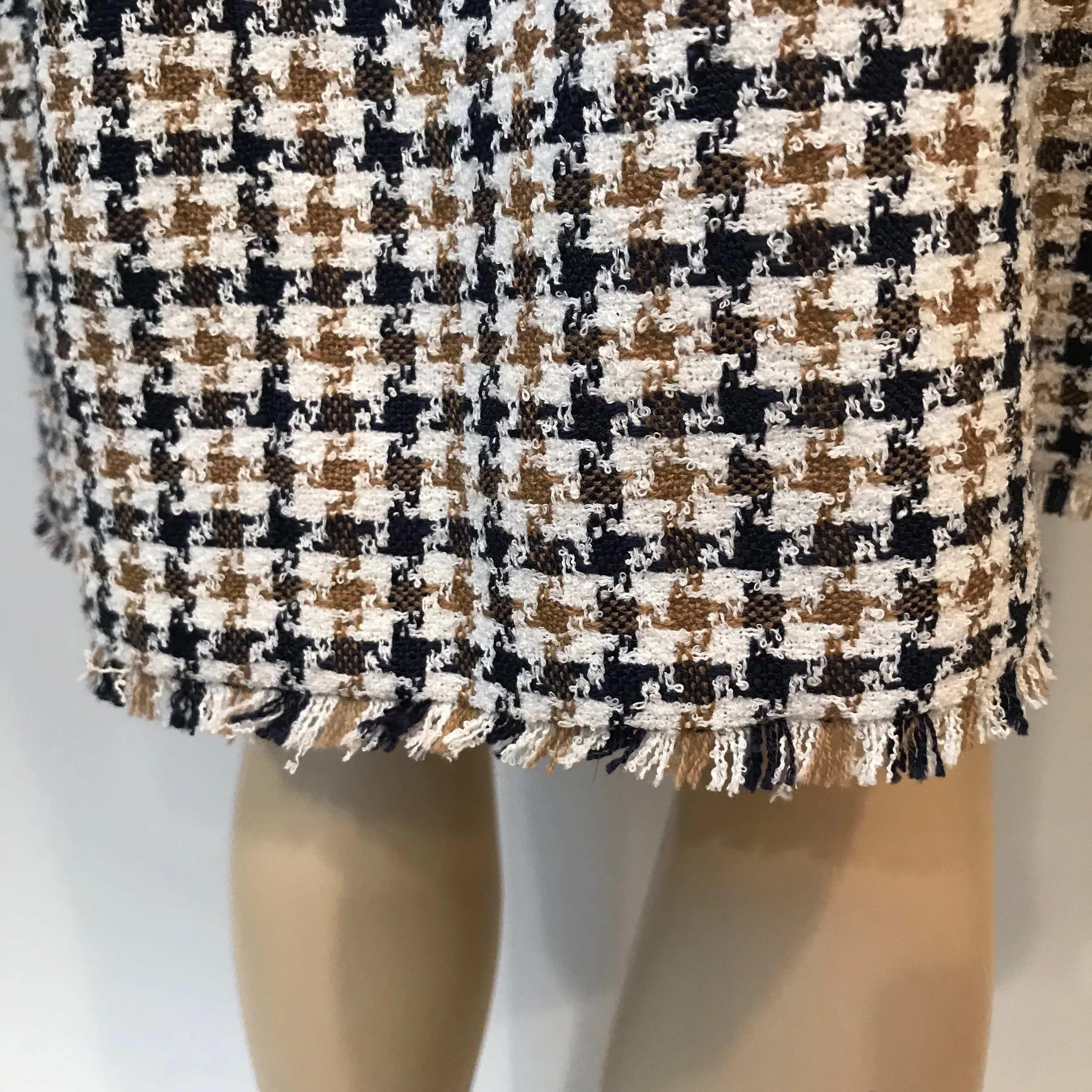 Chanel 08P, 2008 Spring 2 piece plaid tweed skirt suit jacket set size 10/12