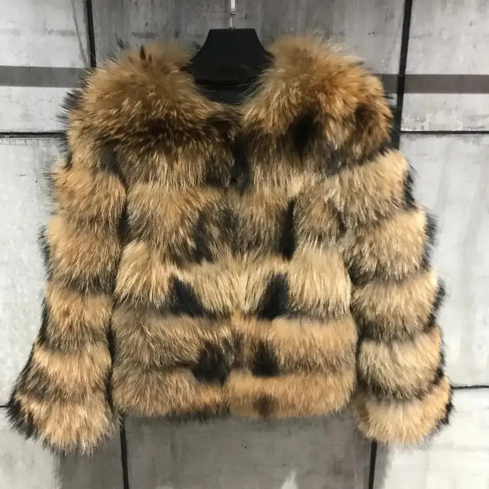 Chic Pelt Fur Coat: Stay Warm and Stylish!