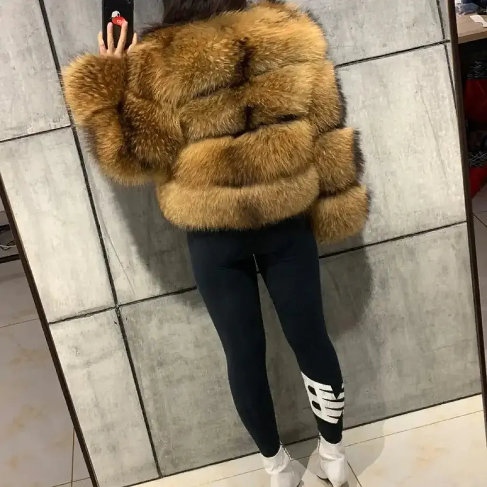 Chic Pelt Fur Coat: Stay Warm and Stylish!