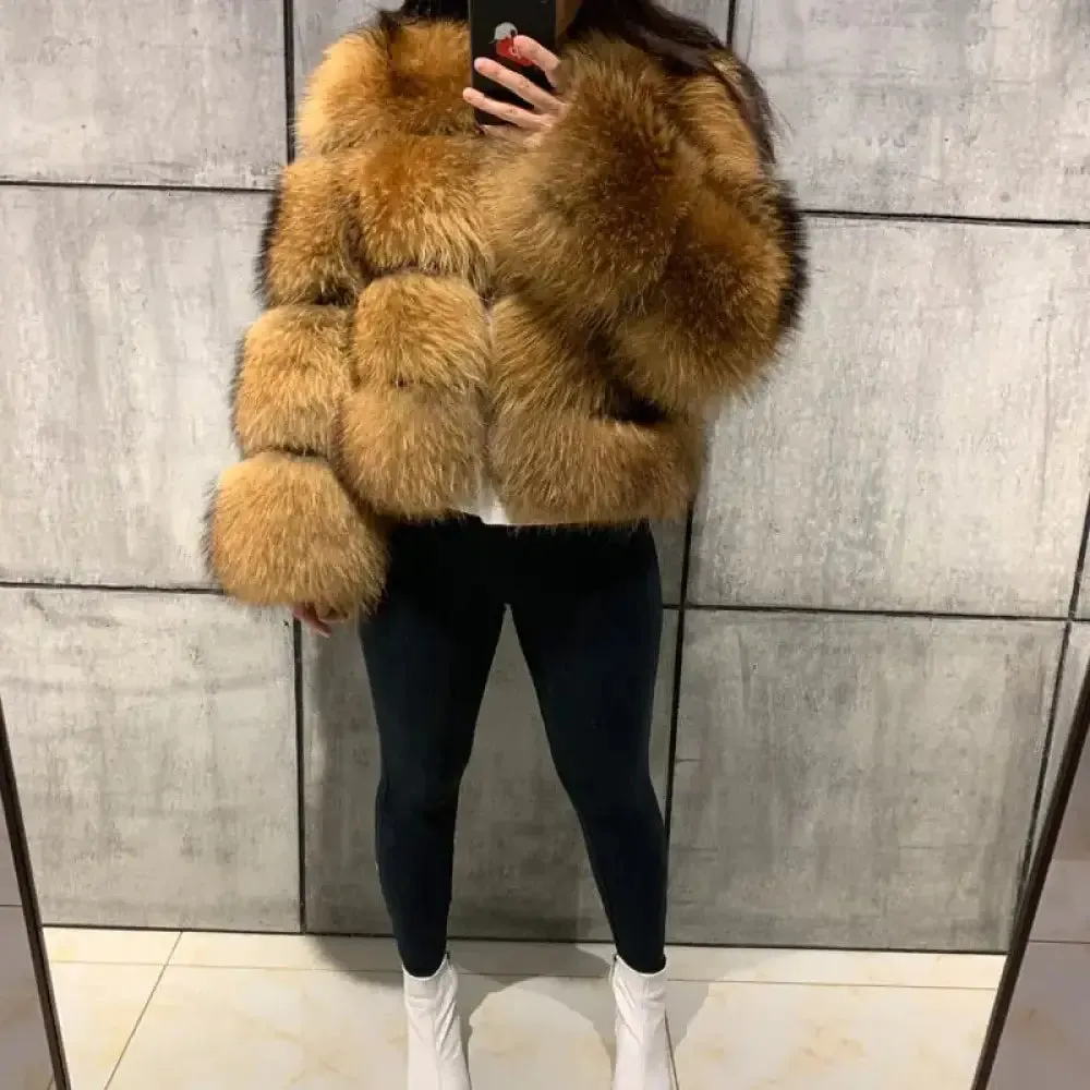 Chic Pelt Fur Coat: Stay Warm and Stylish!