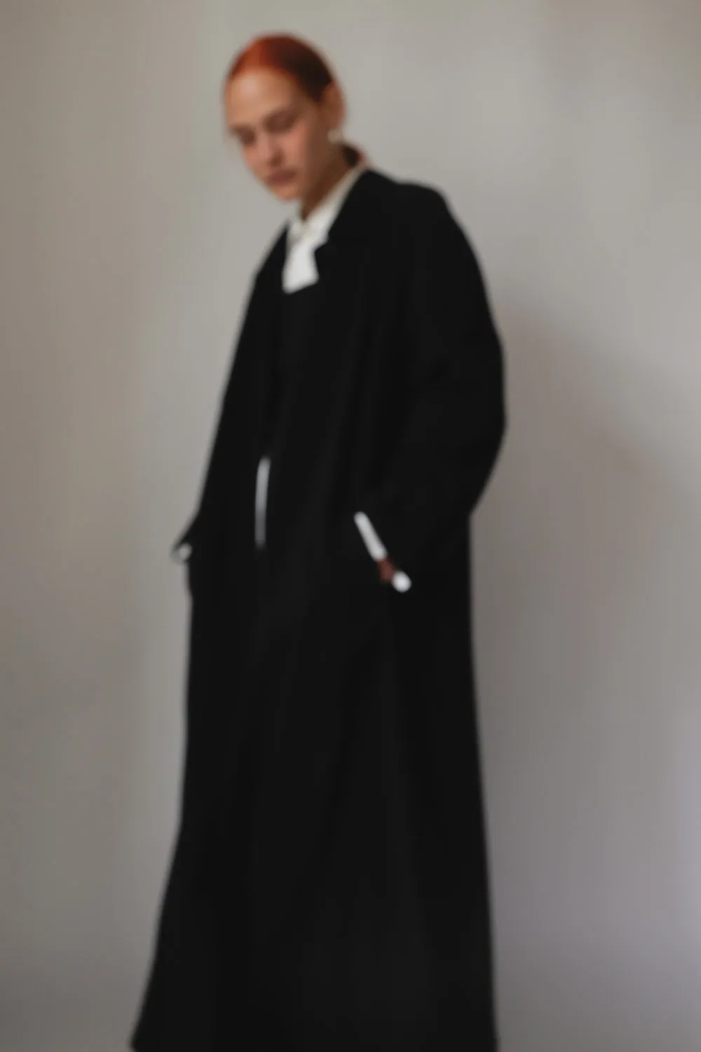 CLEAN BLACK LONG VINTAGE TRENCH COAT