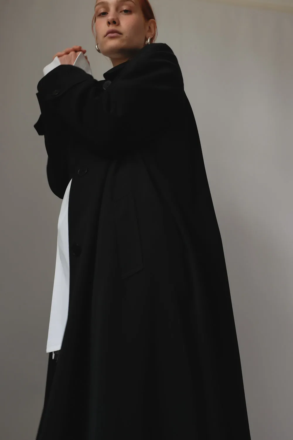 CLEAN BLACK LONG VINTAGE TRENCH COAT