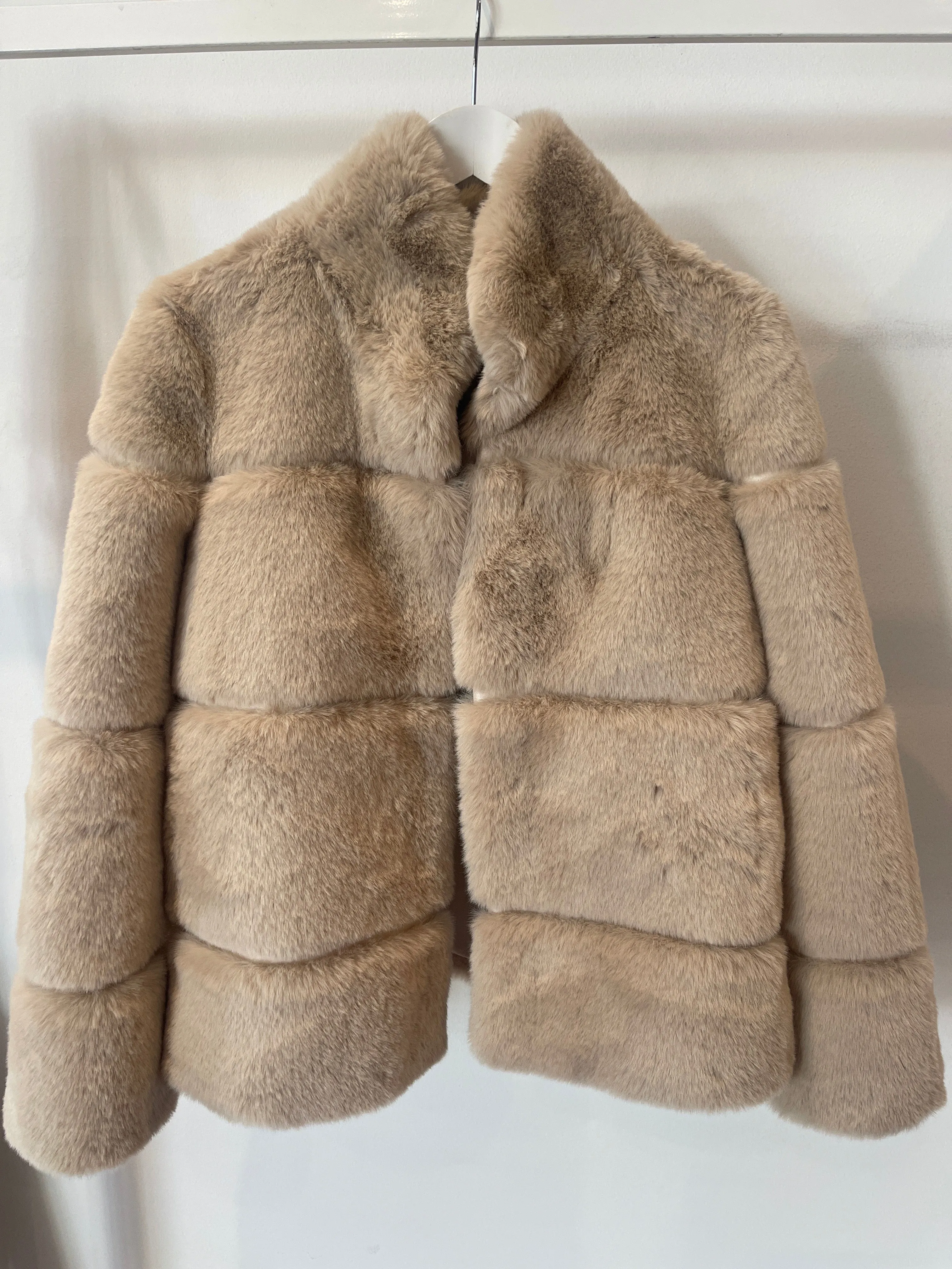 Dutch Faux Fur Jacket Natural