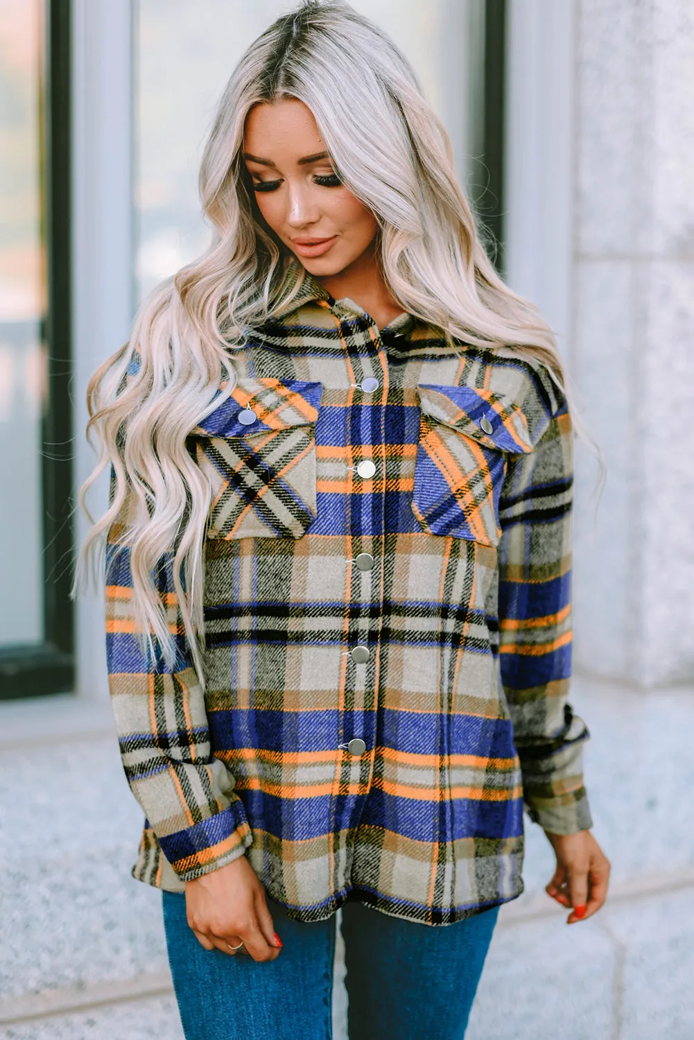 Geometric Plaid Print Pocketed Shirt