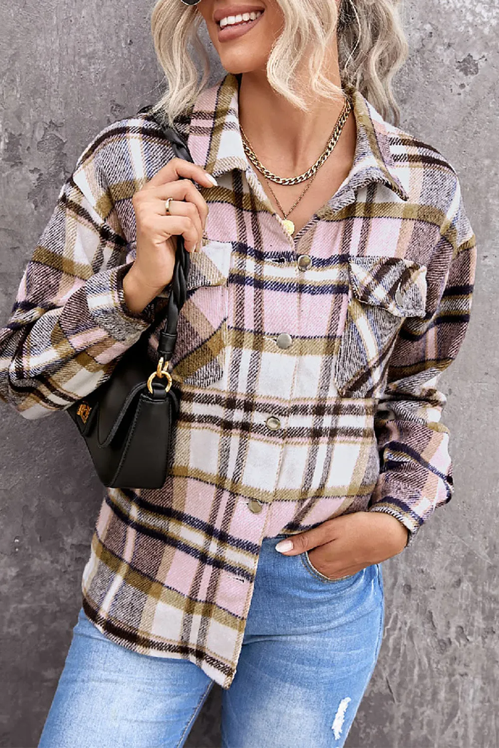 Geometric Plaid Print Pocketed Shirt