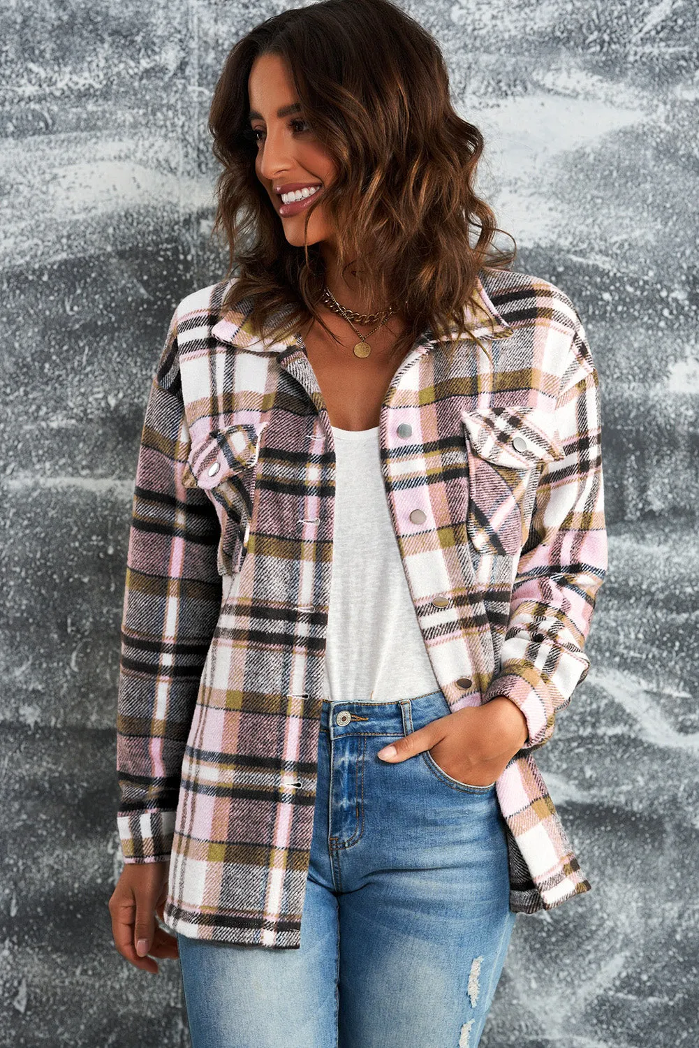 Geometric Plaid Print Pocketed Shirt