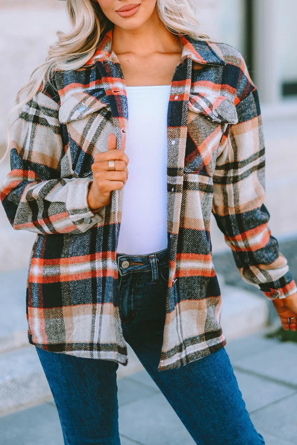 Geometric Plaid Print Pocketed Shirt