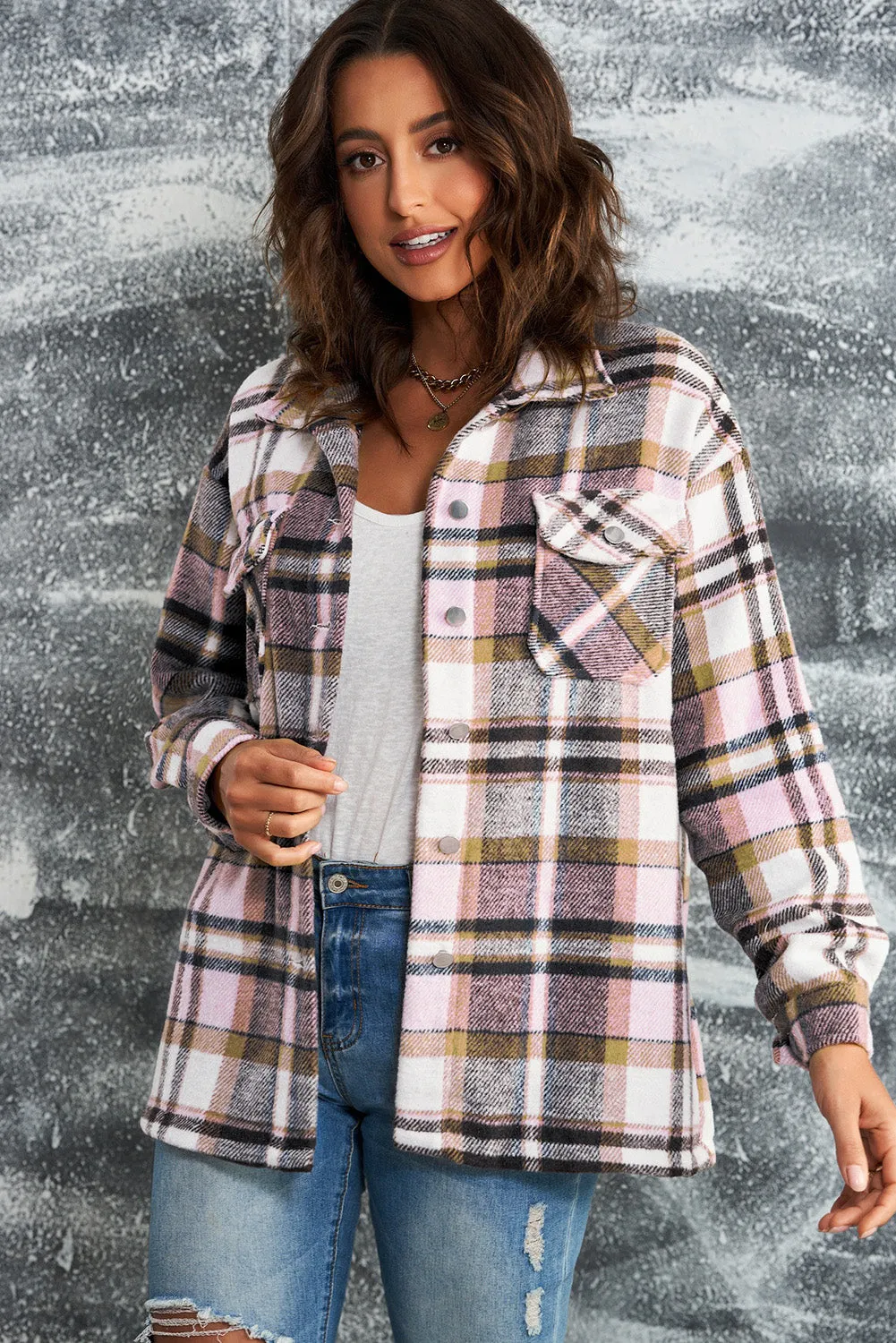 Geometric Plaid Print Pocketed Shirt