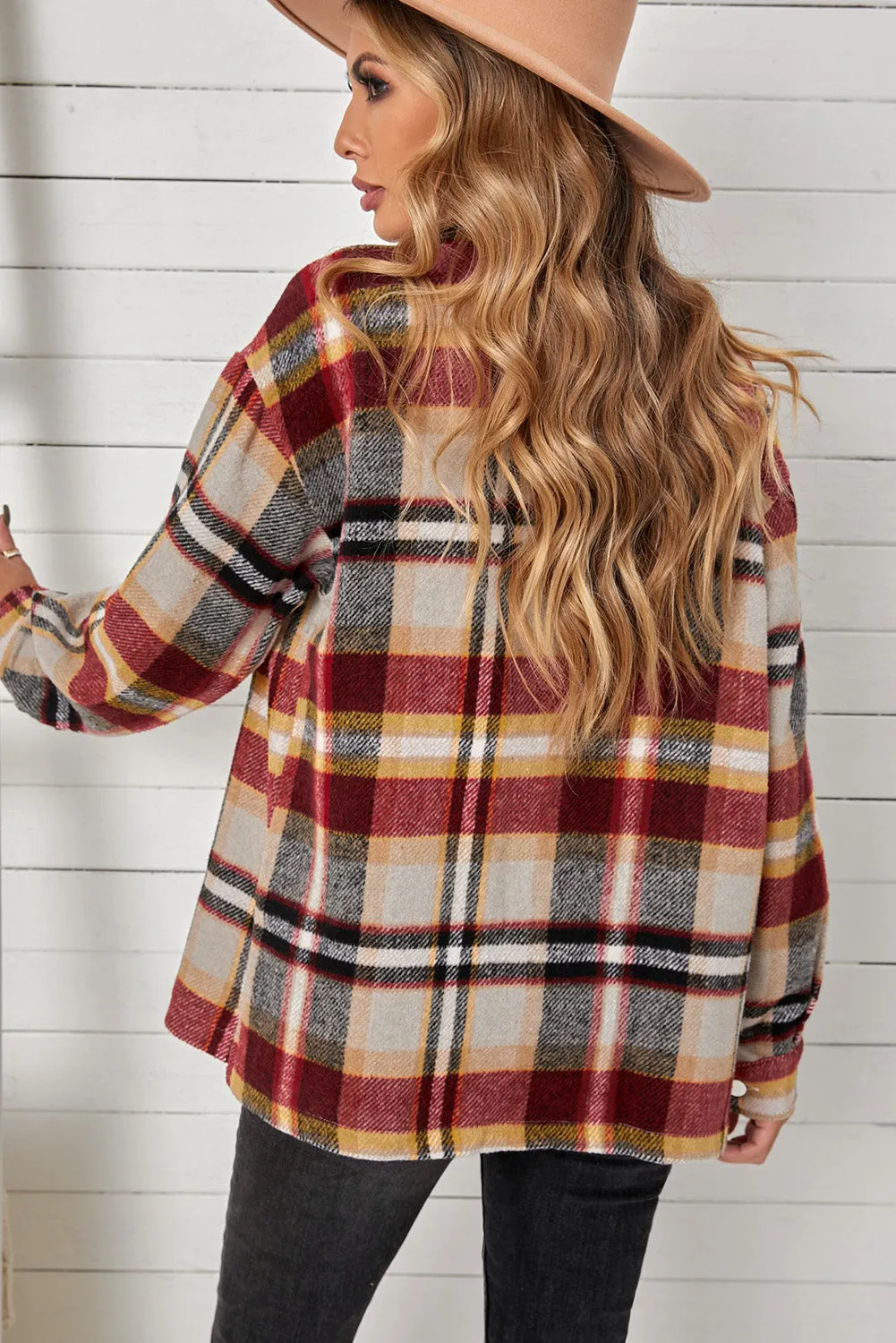 Geometric Plaid Print Pocketed Shirt