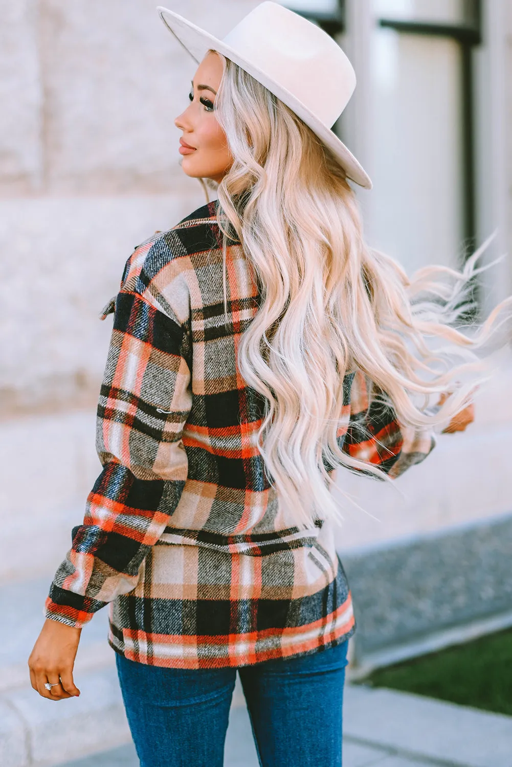 Geometric Plaid Print Pocketed Shirt