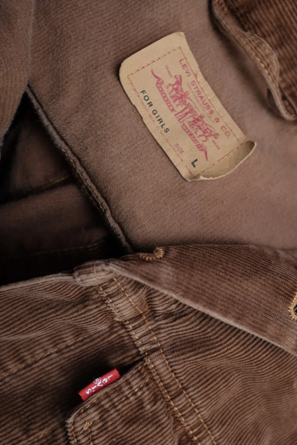 LIGHTWEIGHT CORDUROY CHOCOLATE LEVIS JACKET