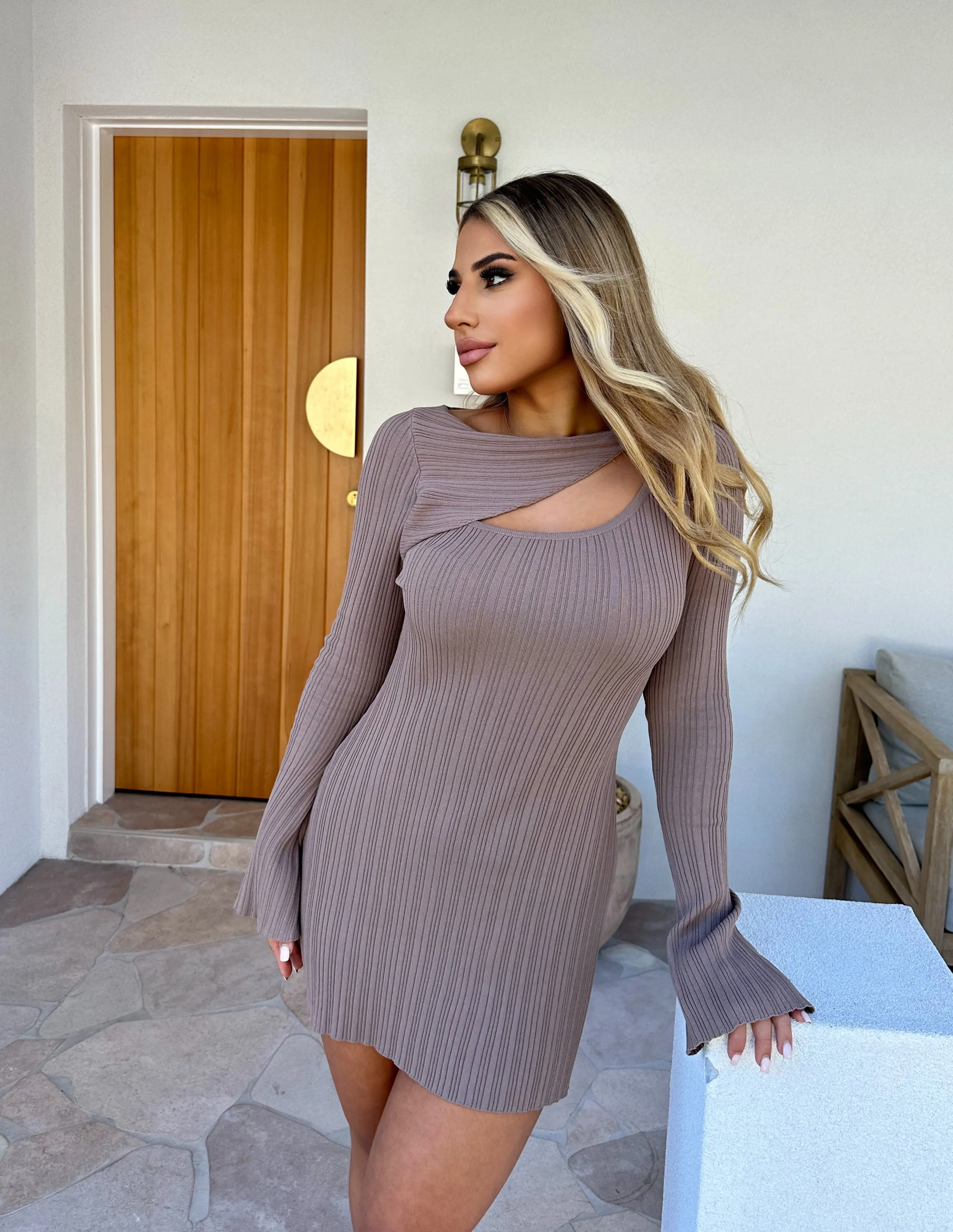 Sabrina Dress Mocha